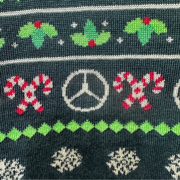 Mercedes Benz Unisex Christmas Green Sweater Large - Picture 7 of 9